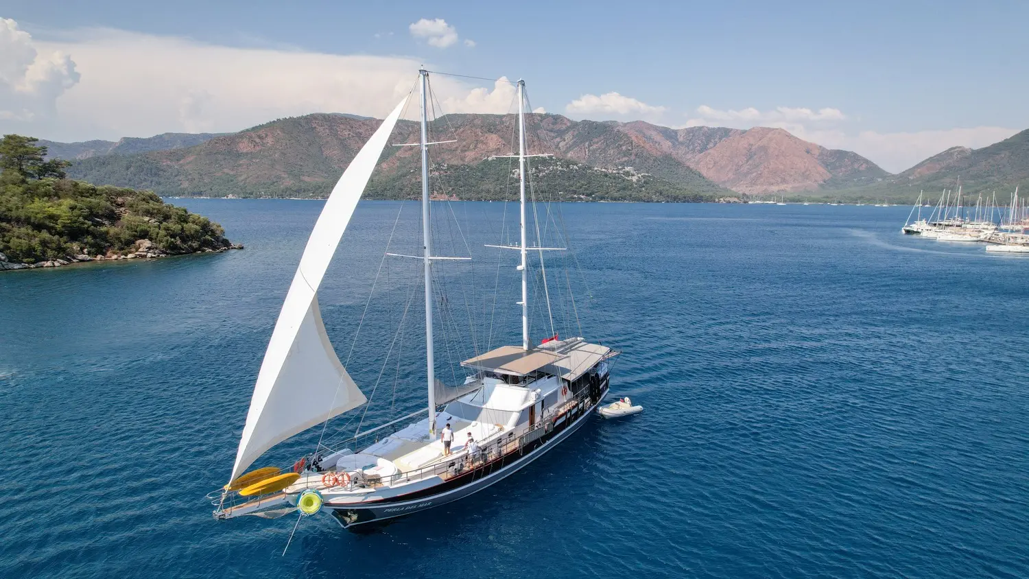 Perla Del Mar | 8-Cabin Deluxe Gulet | Bodrum Charter | Booktheboat