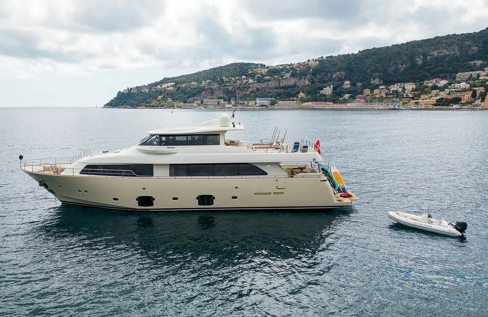 La Pausa | Ferretti | 5-Cabin Luxury Motor Yacht | Sardinia Charter | Booktheboat 