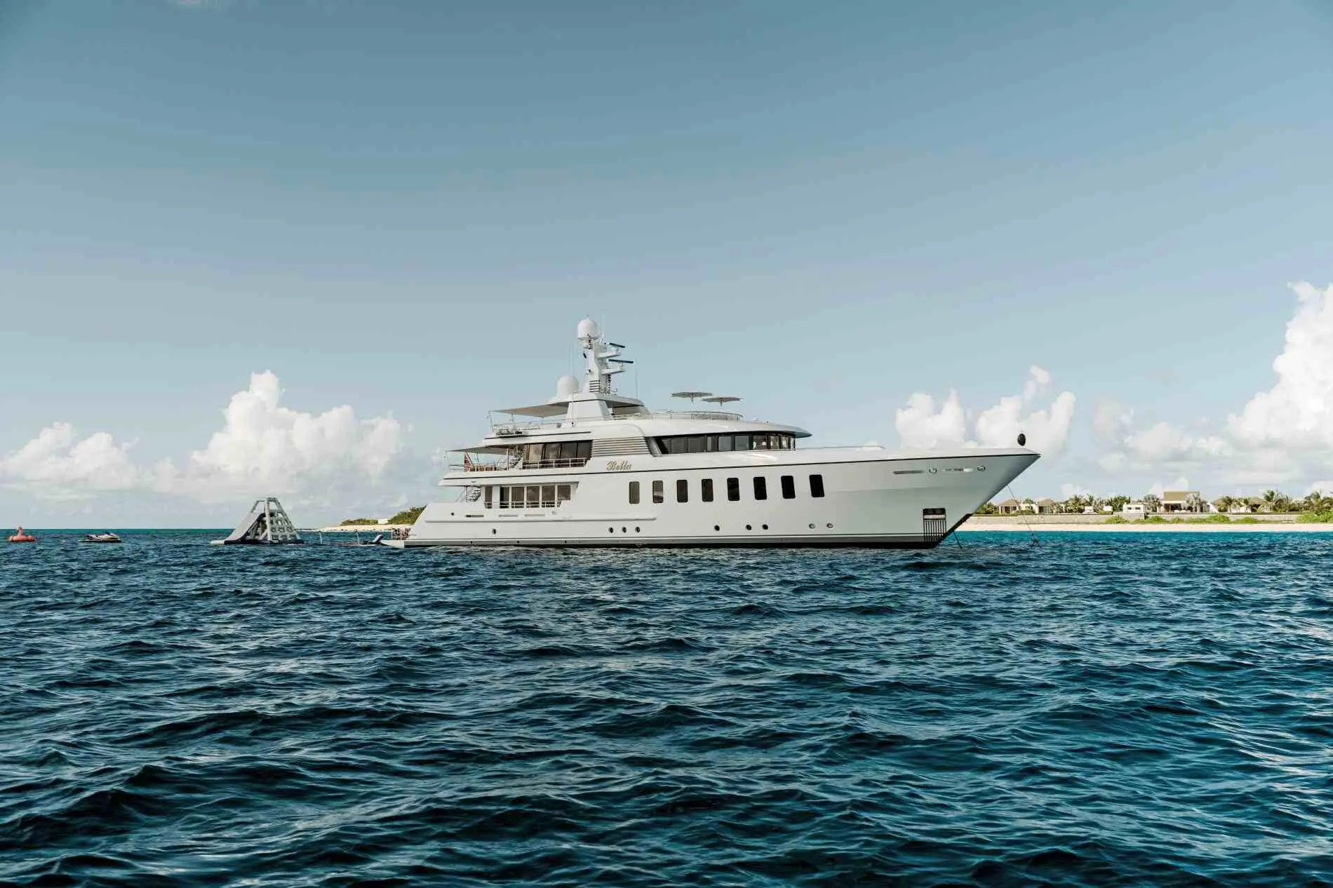 Bella | Feadship | 6-Cabin High Luxury Motor Yacht | Mediterranean Charter | Booktheboat 