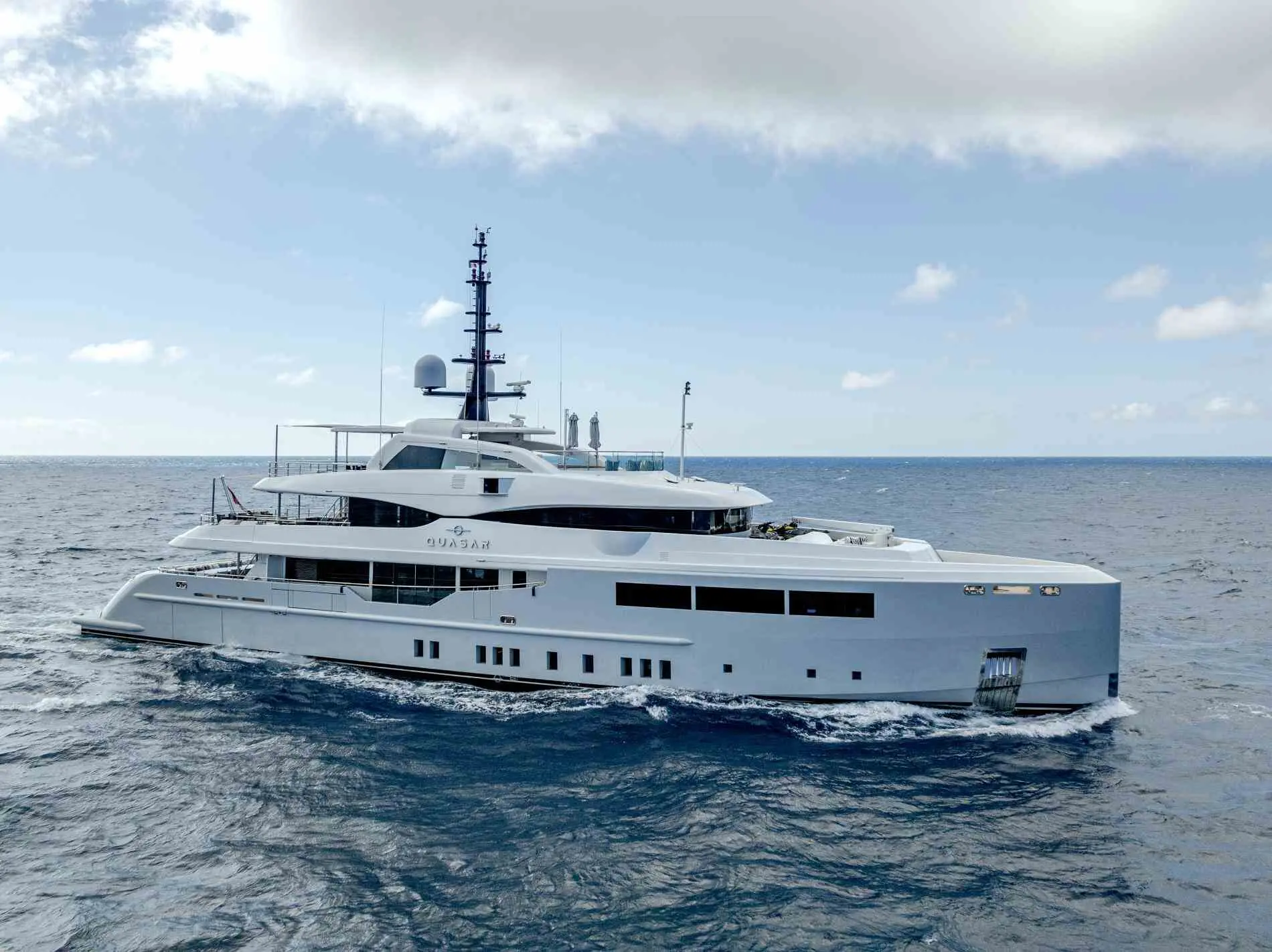 Quasar | 6-Cabin High Luxury Motor Yacht | Mediterranean Charter | Booktheboat 