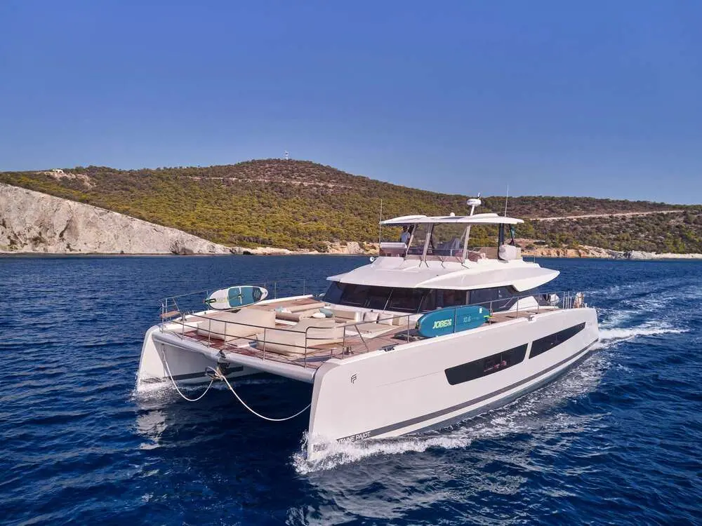 Elly | 4-Cabin Luxury Power Catamaran | Athens Charter | Booktheboat 