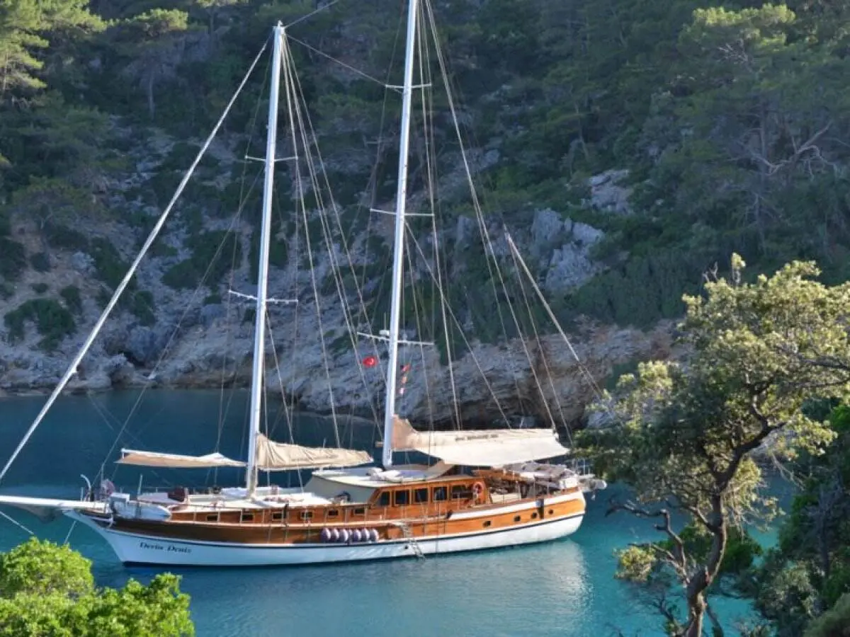 Derin Deniz | 6-Cabin Luxury Gulet | Marmaris Charter | Booktheboat