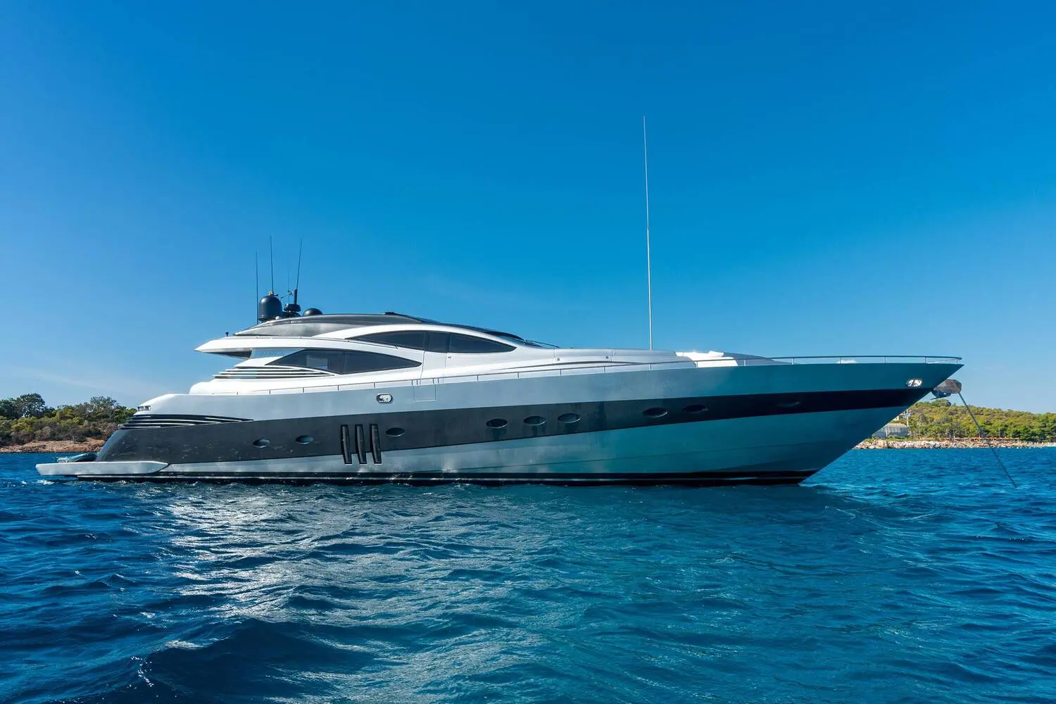 One | Pershing 90 Sport | 4-Cabin Luxury Motor Yacht | Greece Charter | Booktheboat 