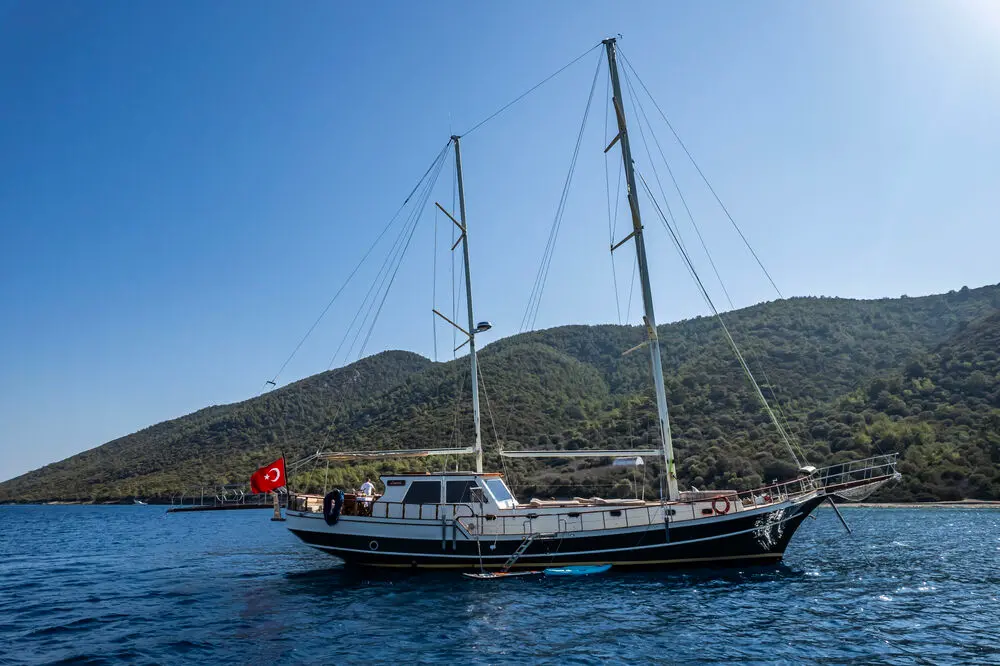 Leylalı | 5-Cabin Luxury Gulet | Bodrum Charter | Booktheboat 